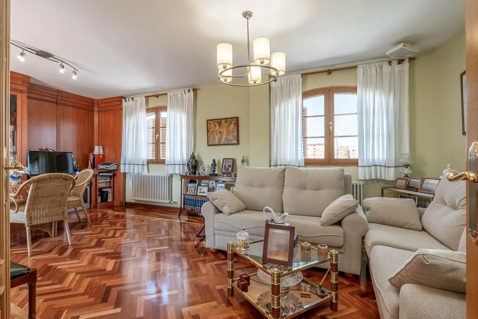 Sala de estar de Casa o chalet en venta en Granada con Aire acondicionado, Calefacción y Terraza