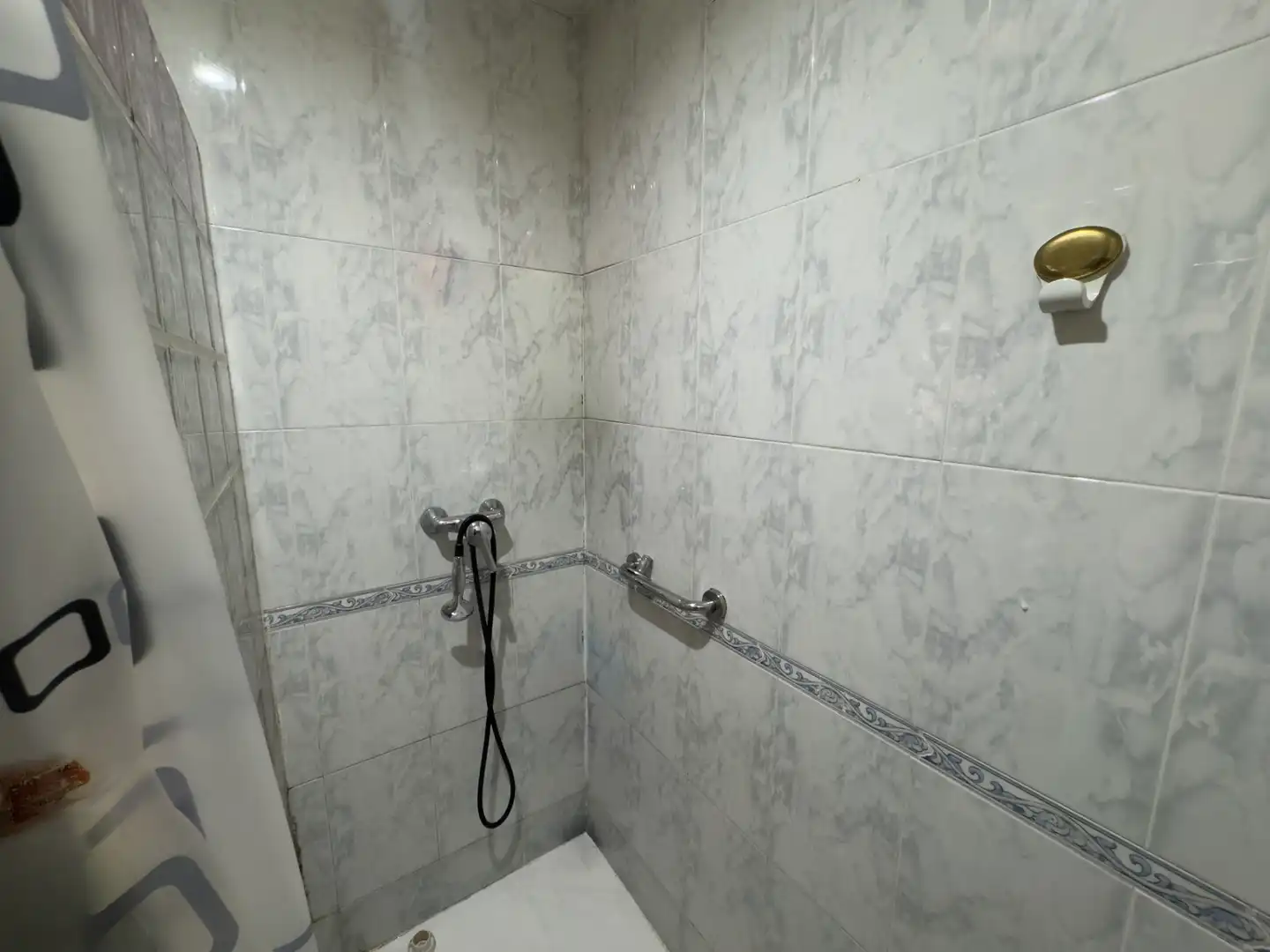 Baño de Piso en venta en Gavà con Terraza, Trastero y Balcón