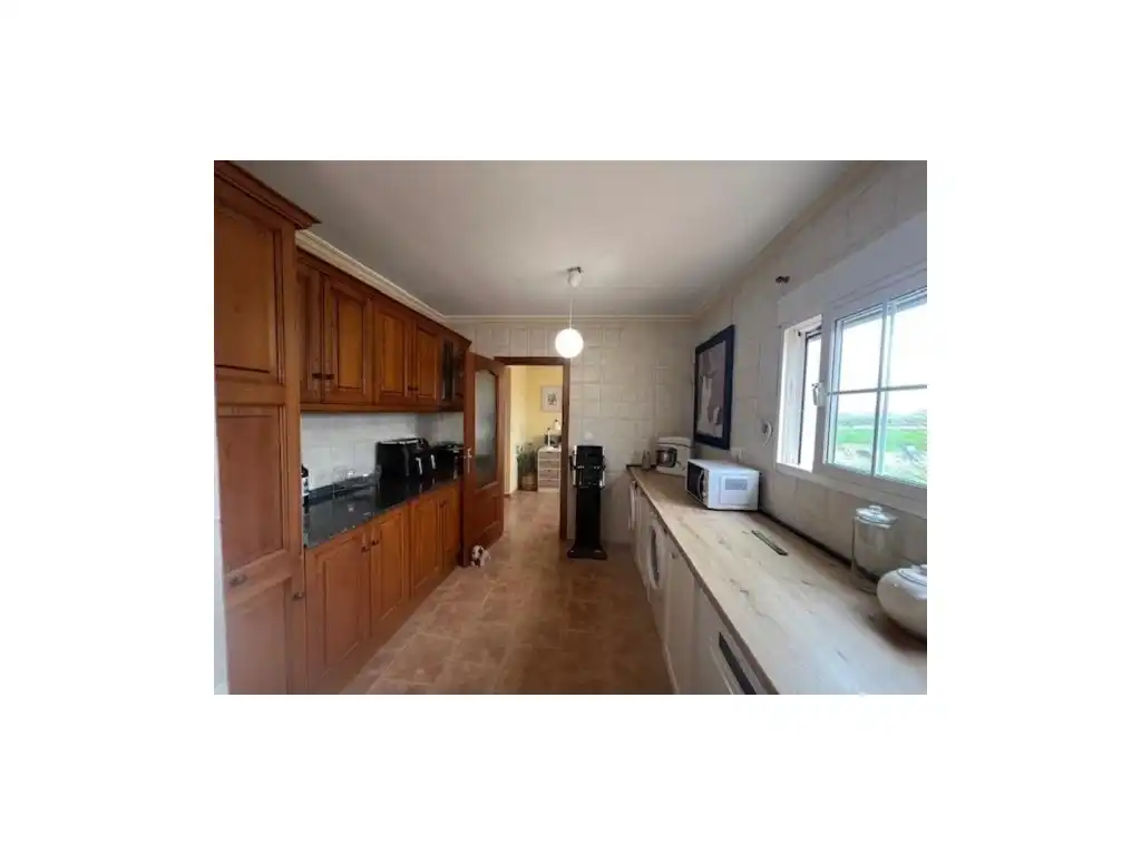 Cocina de Casa o chalet en venta en Dolores con Aire acondicionado, Jardín privado y Piscina