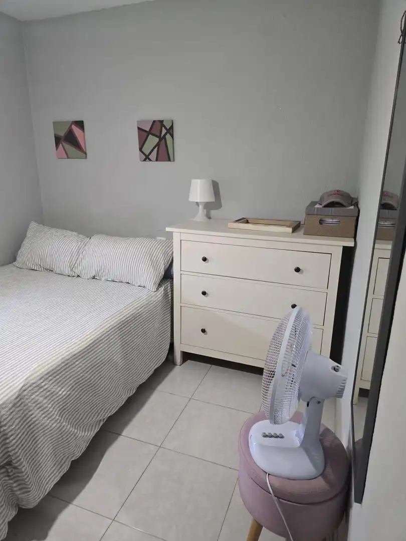 Habitación de Casa adosada en venta en Algeciras