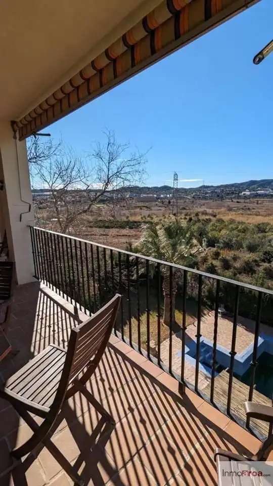 Terrasse von Haus oder Chalet zur Miete in Riba-roja de Túria mit Klimaanlage, Heizung und Privatgarten