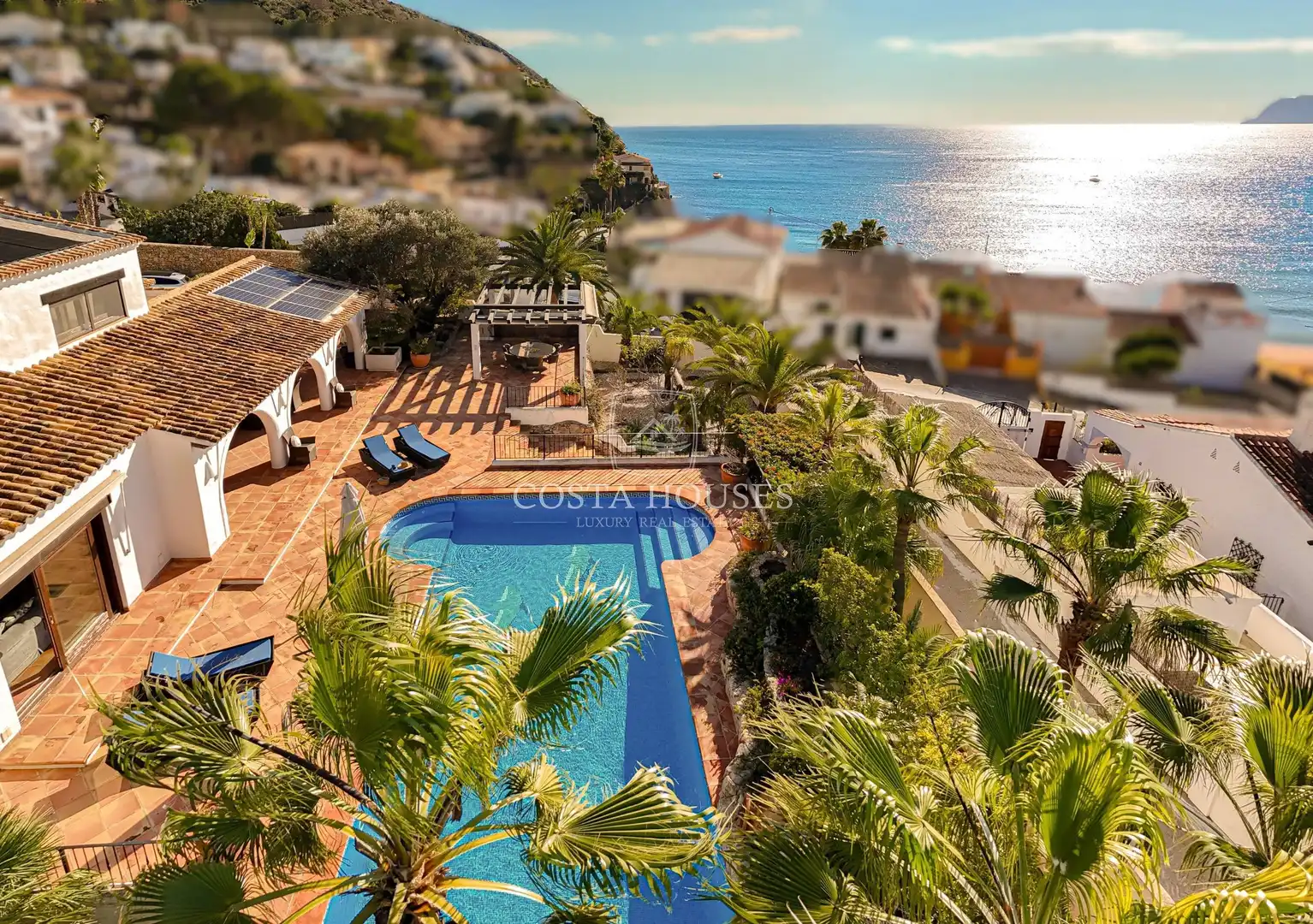 Vista exterior de Casa o xalet en venda en Moraira amb Aire condicionat, Calefacció i Jardí privat