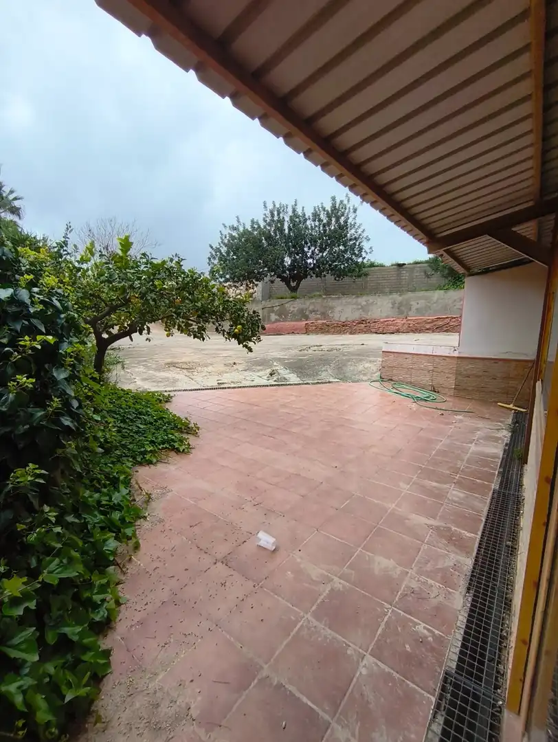 Houses for sale in Buñol  with Air Conditioner, Furnished and Alarm