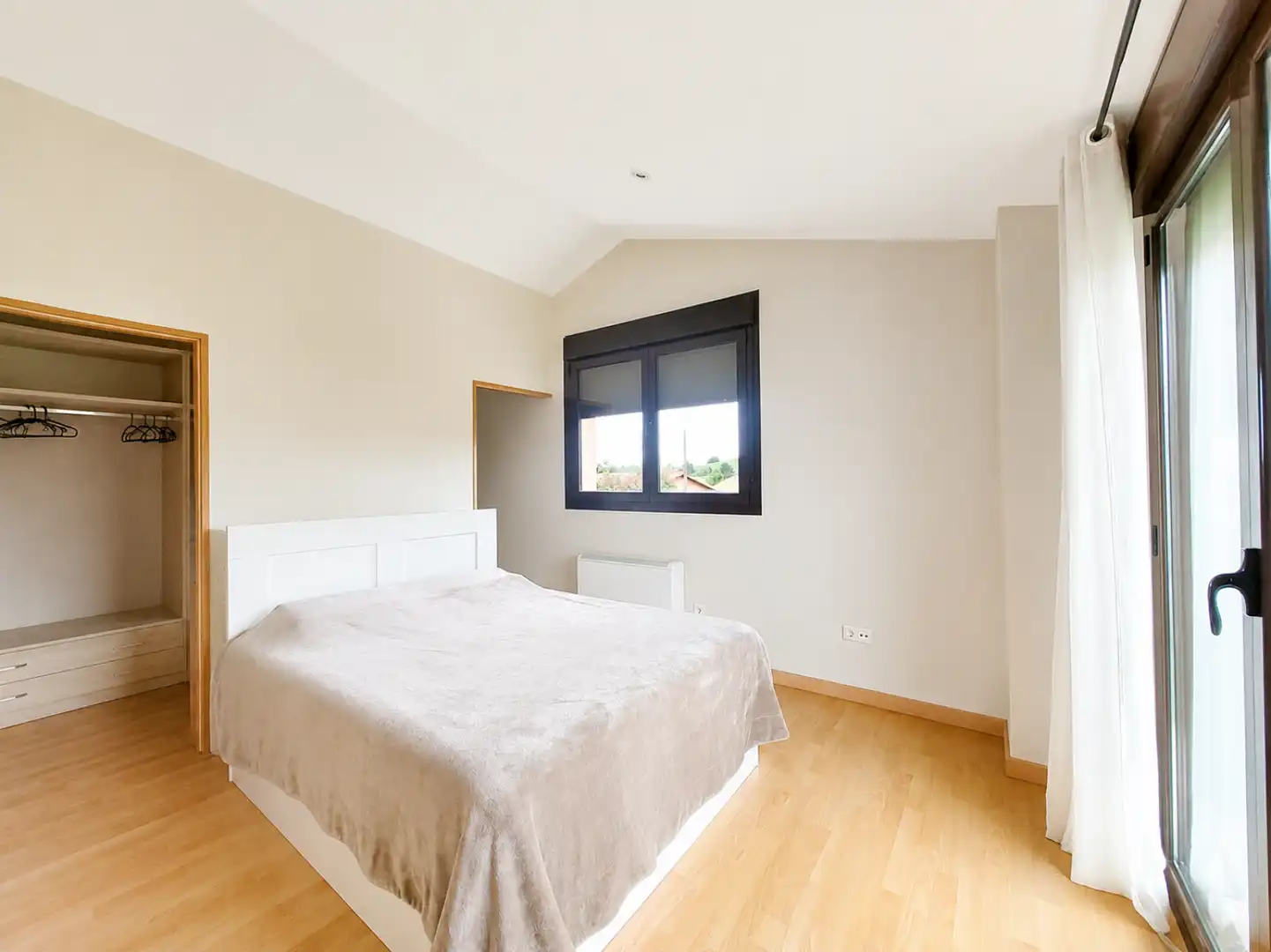 Habitación de Casa o chalet de alquiler en Villaviciosa con Calefacción y Se aceptan mascotas
