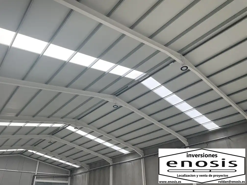 Nave industrial de alquiler en Roldán