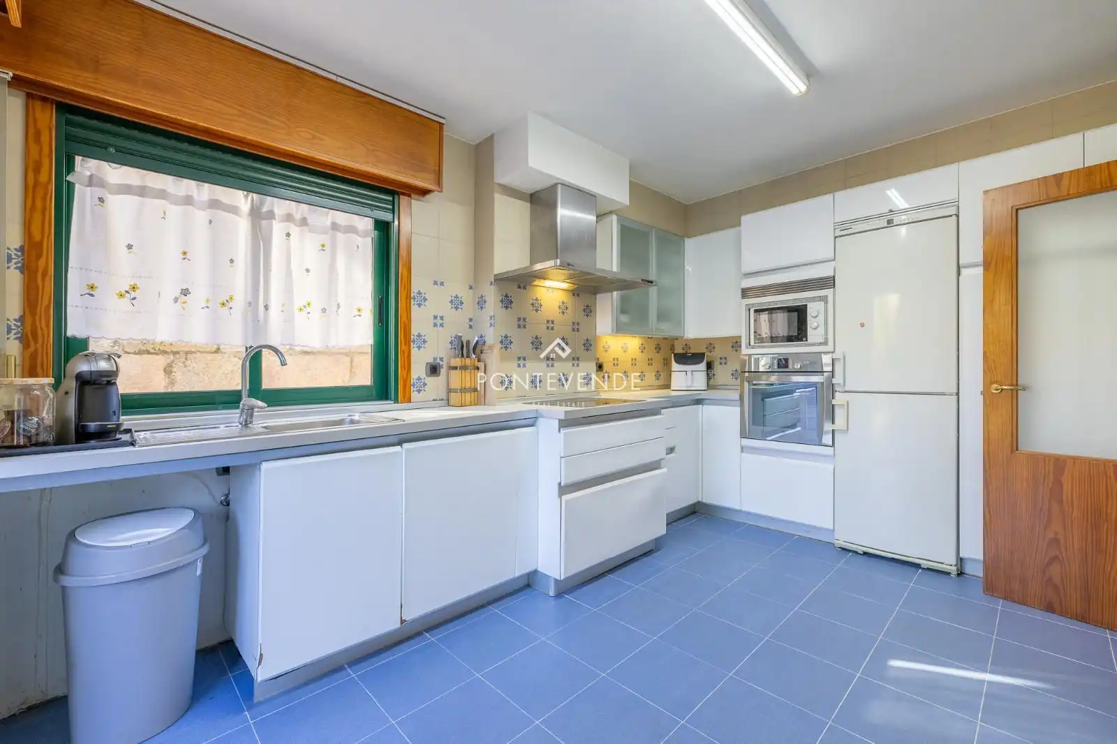 Detached homes for sale in Raposa, 17, Bouzas