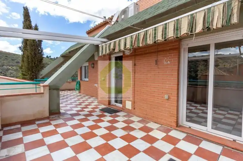 Terrassa de Àtic en venda en Granada