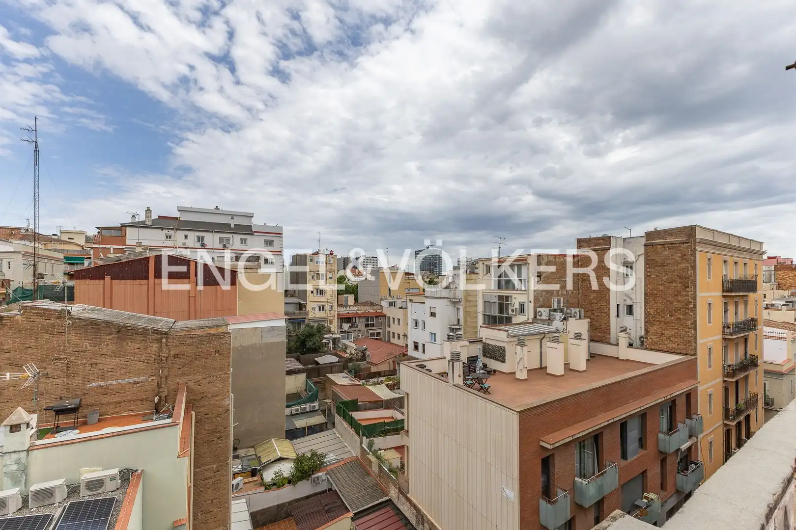 Terraza de Piso en venta en Barcelona con Calefacción, Parquet y Balcón