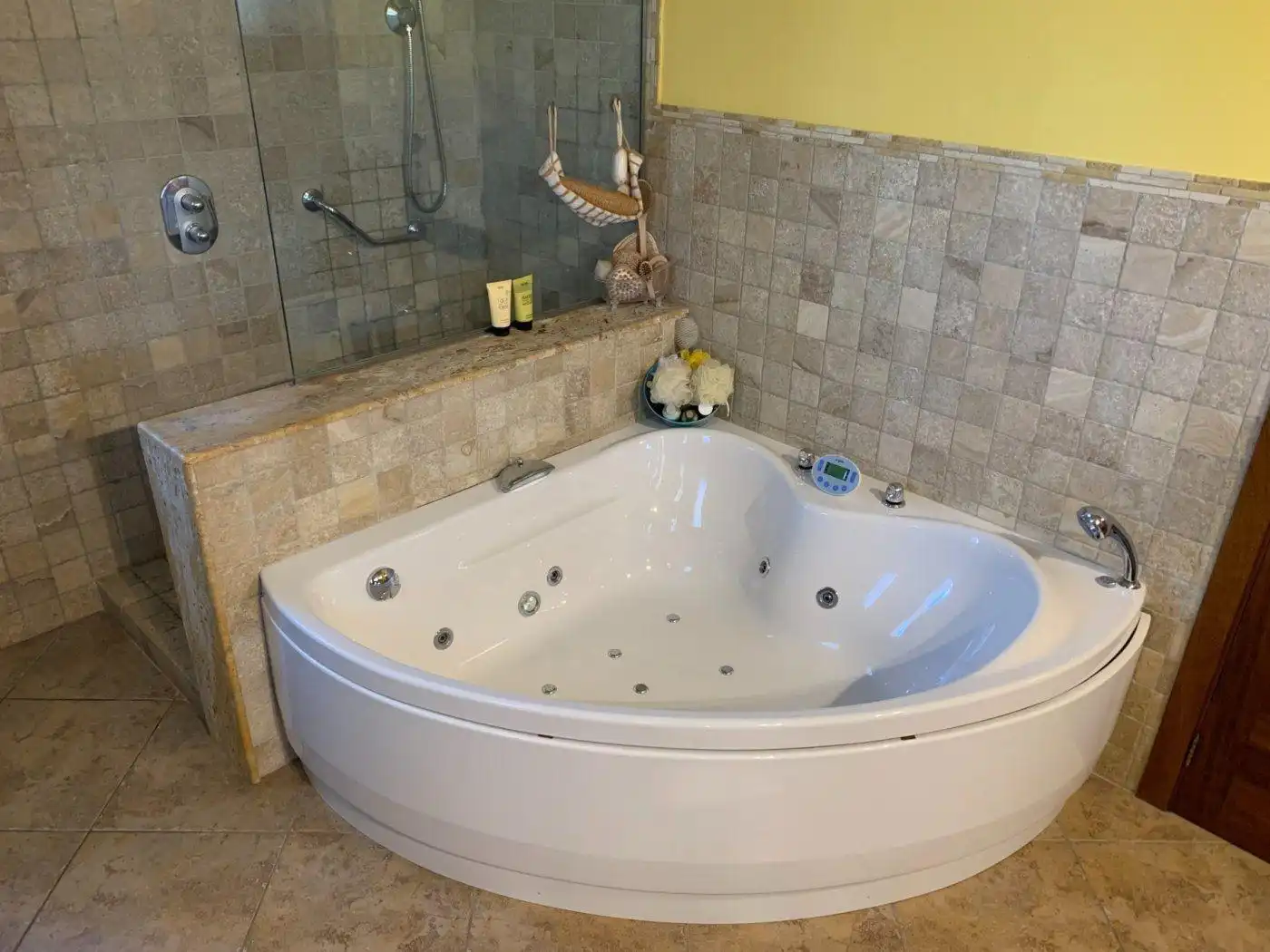 Baño de Finca rústica en venta en  Palma de Mallorca con Aire acondicionado, Calefacción y Jardín privado
