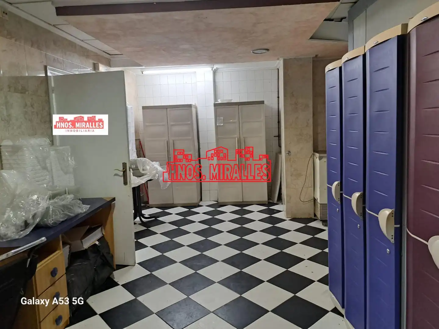 Local en venta en Elche / Elx con Aire acondicionado y Amueblado