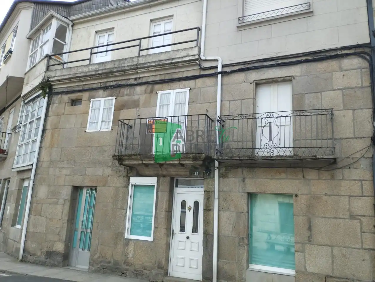 Vista exterior de Casa o chalet en venta en A Pobra de Trives  con Terraza