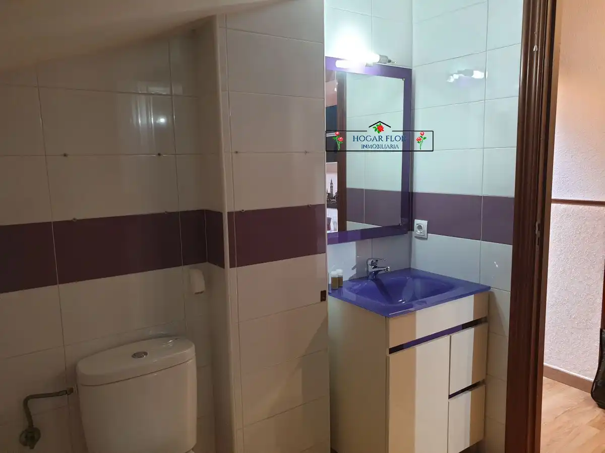 Badezimmer von Wohnungen zum Verkauf in Salamanca mit Heizung