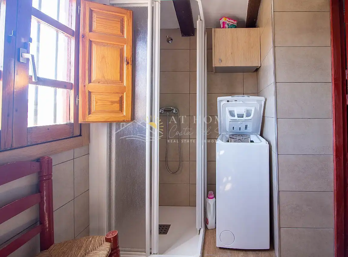 Baño de Casa o chalet de alquiler en Cómpeta con Piscina, Amueblado y Horno