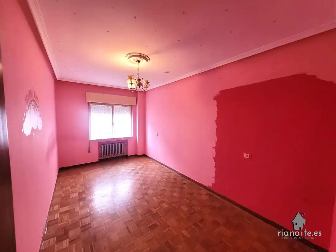 Habitación de Piso en venta en Langreo con Calefacción y Trastero