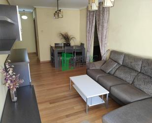 Sala d'estar de Pis en venda en Celanova amb Calefacció, Parquet i Terrassa