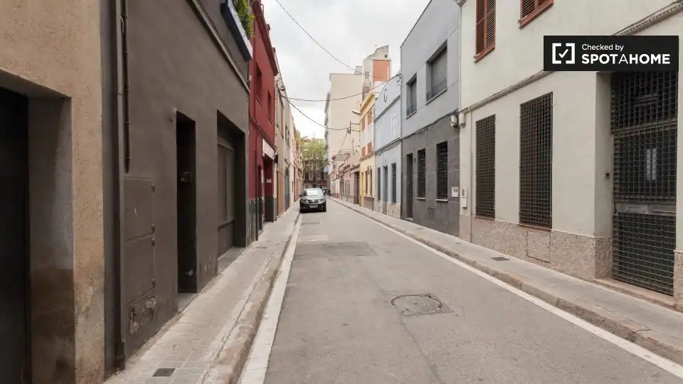 Room in El Poblenou
