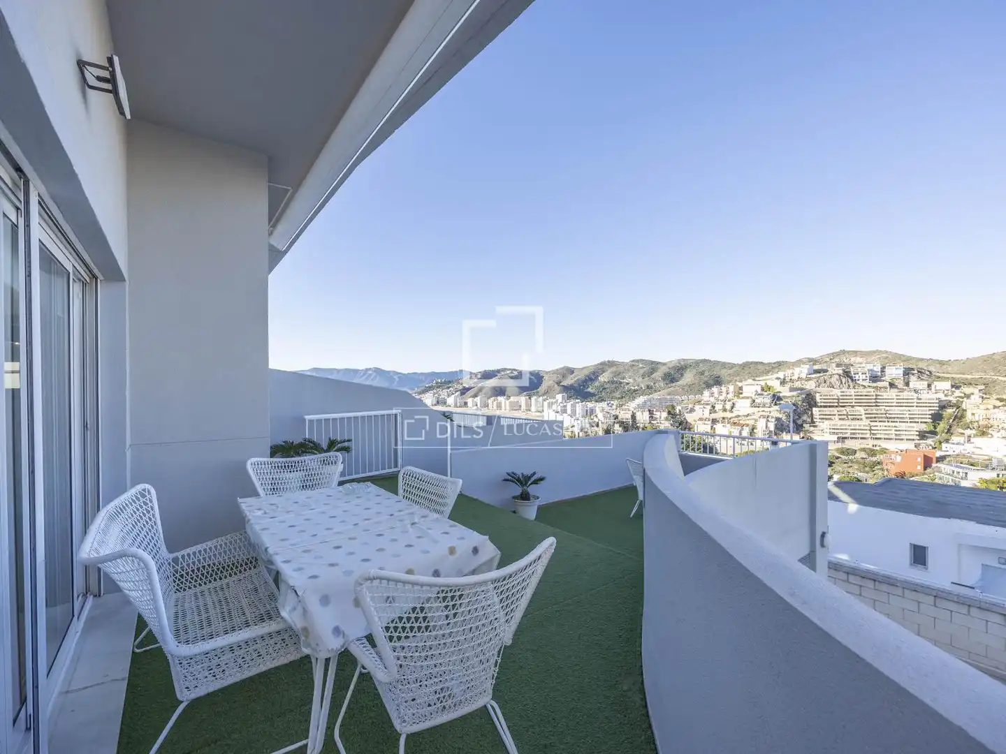 Terrassa de Casa o xalet en venda en Cullera amb Aire condicionat, Calefacció i Jardí privat