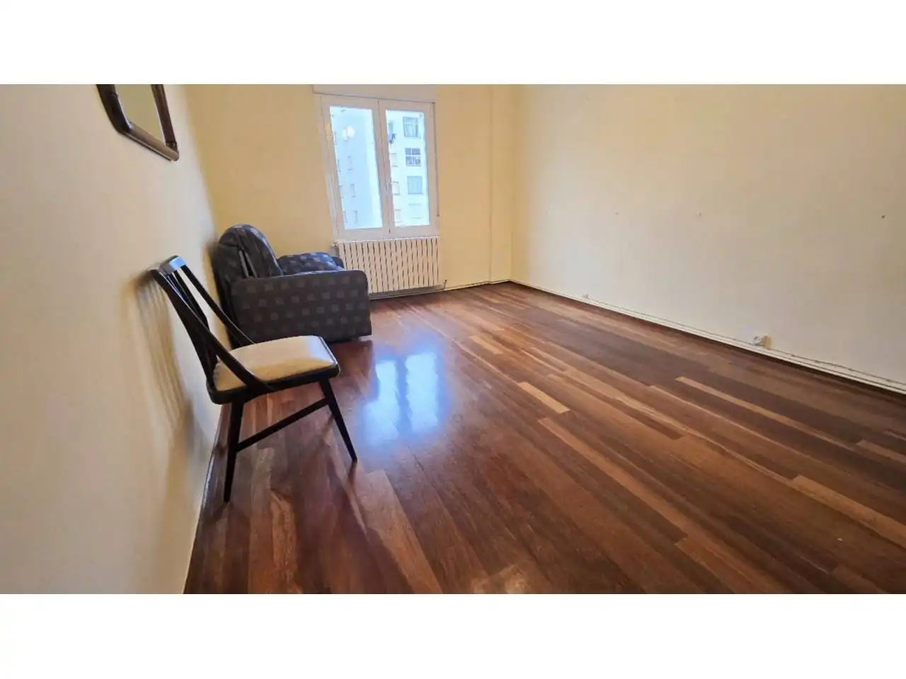Sala d'estar de Apartament en venda en  Logroño amb Calefacció, Parquet i Terrassa