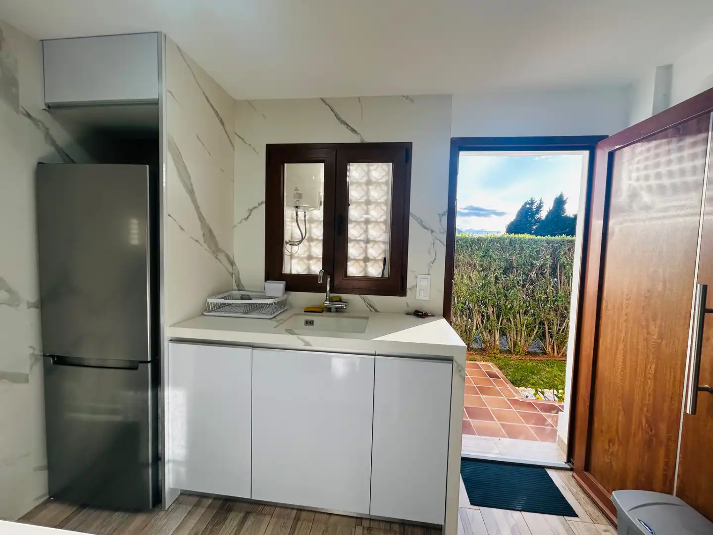 Cuina de Planta baixa de lloguer en Dénia amb Aire condicionat, Calefacció i Jardí privat