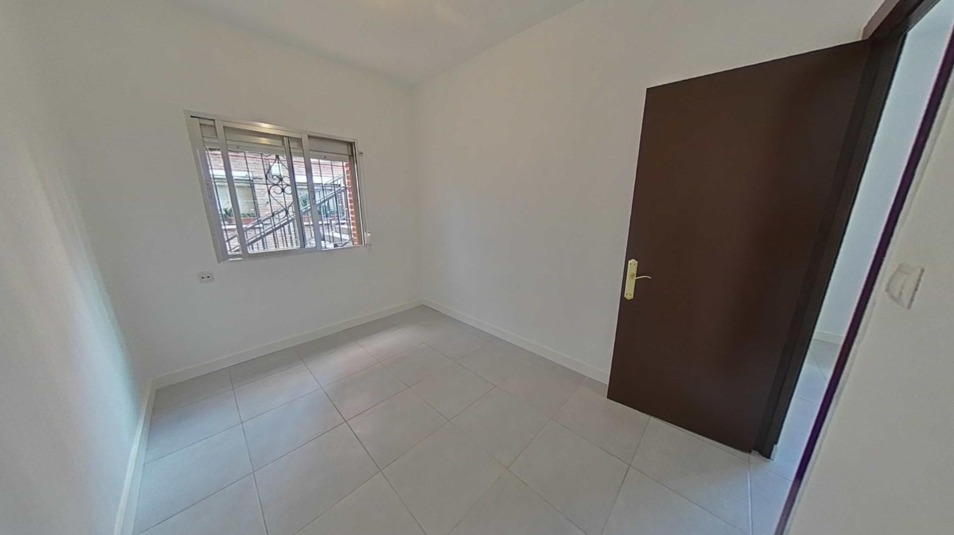 Habitación de Piso en venta en  Madrid Capital