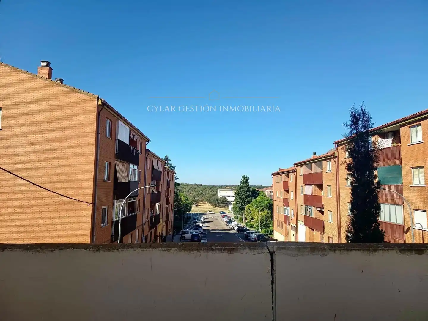 Außenansicht von Wohnung zum Verkauf in Terradillos mit Heizung, Parkett und Terrasse
