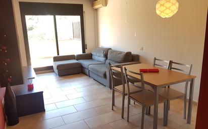 Living room of Flat for sale in Llagostera  with Air Conditioner and Terrace