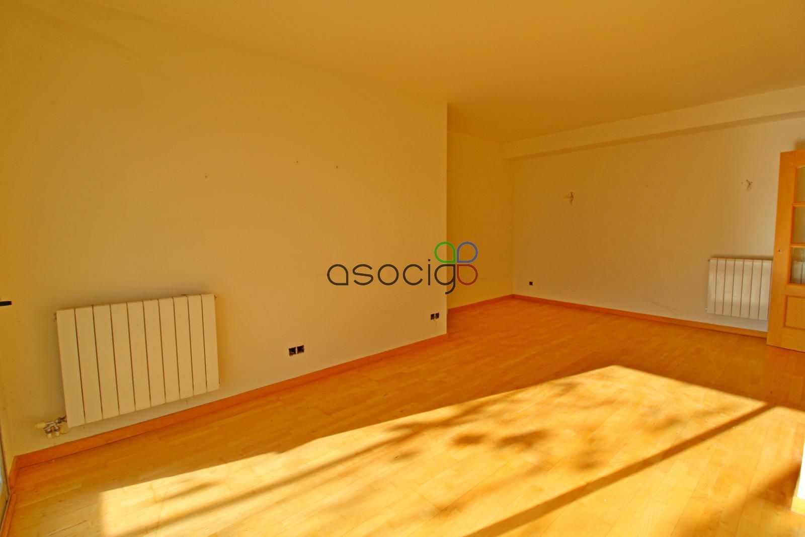 Bedroom of Flat for sale in Yebes  with Heating and Terrace