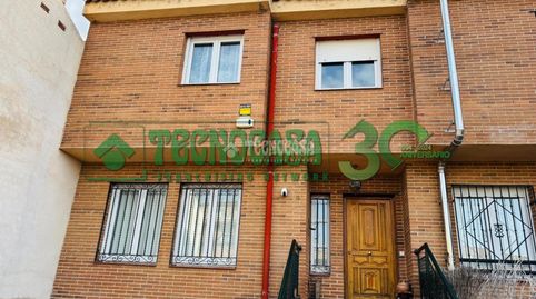 Foto 2 de Casa adosada en venta en Olías del Rey, Toledo