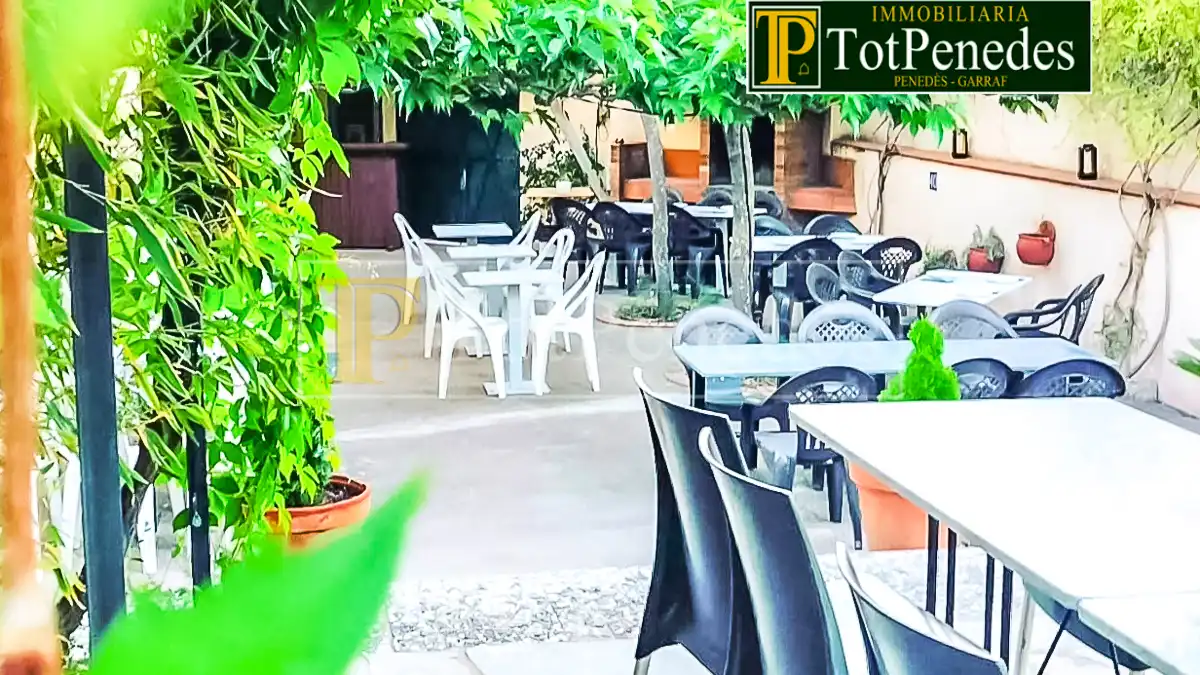Terraza de Local en traspaso en Sant Martí Sarroca con Aire acondicionado, Calefacción y Terraza