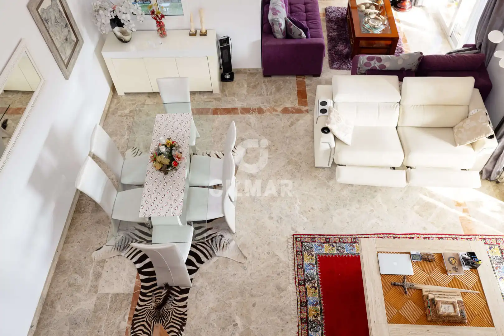 Sala d'estar de Casa o xalet en venda en Casares amb Calefacció, Jardí privat i Piscina