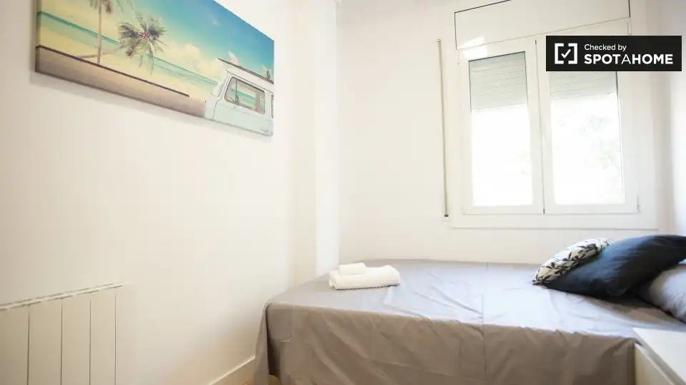 Bedroom of Flat for rent in Barcelona  with Air Conditioner, Heating and Furnished