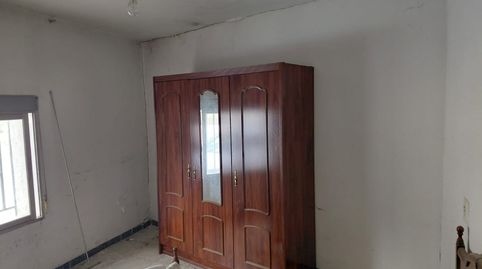 Foto 3 de Casa adosada en venta en La Almarcha , Cuenca