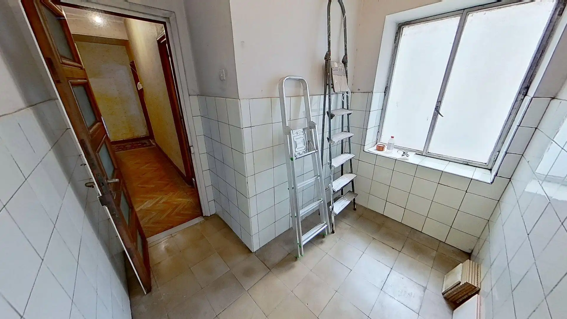 Cocina de Piso en venta en Oviedo  con Calefacción
