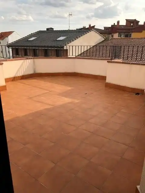Terrassa de Casa o xalet en venda en Cuéllar amb Calefacció, Jardí privat i Terrassa