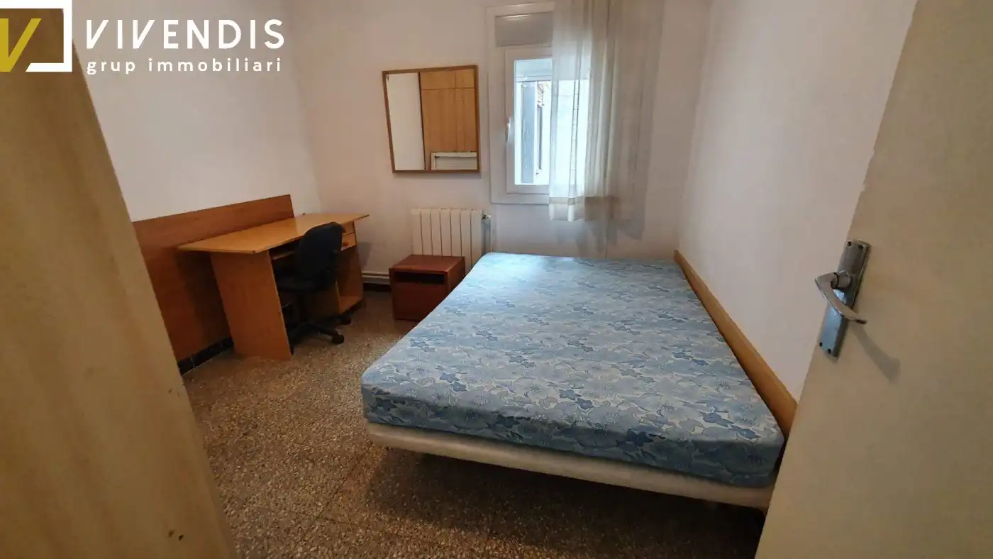 Flat for rent in Calle UNIO, Instituts - Universitat