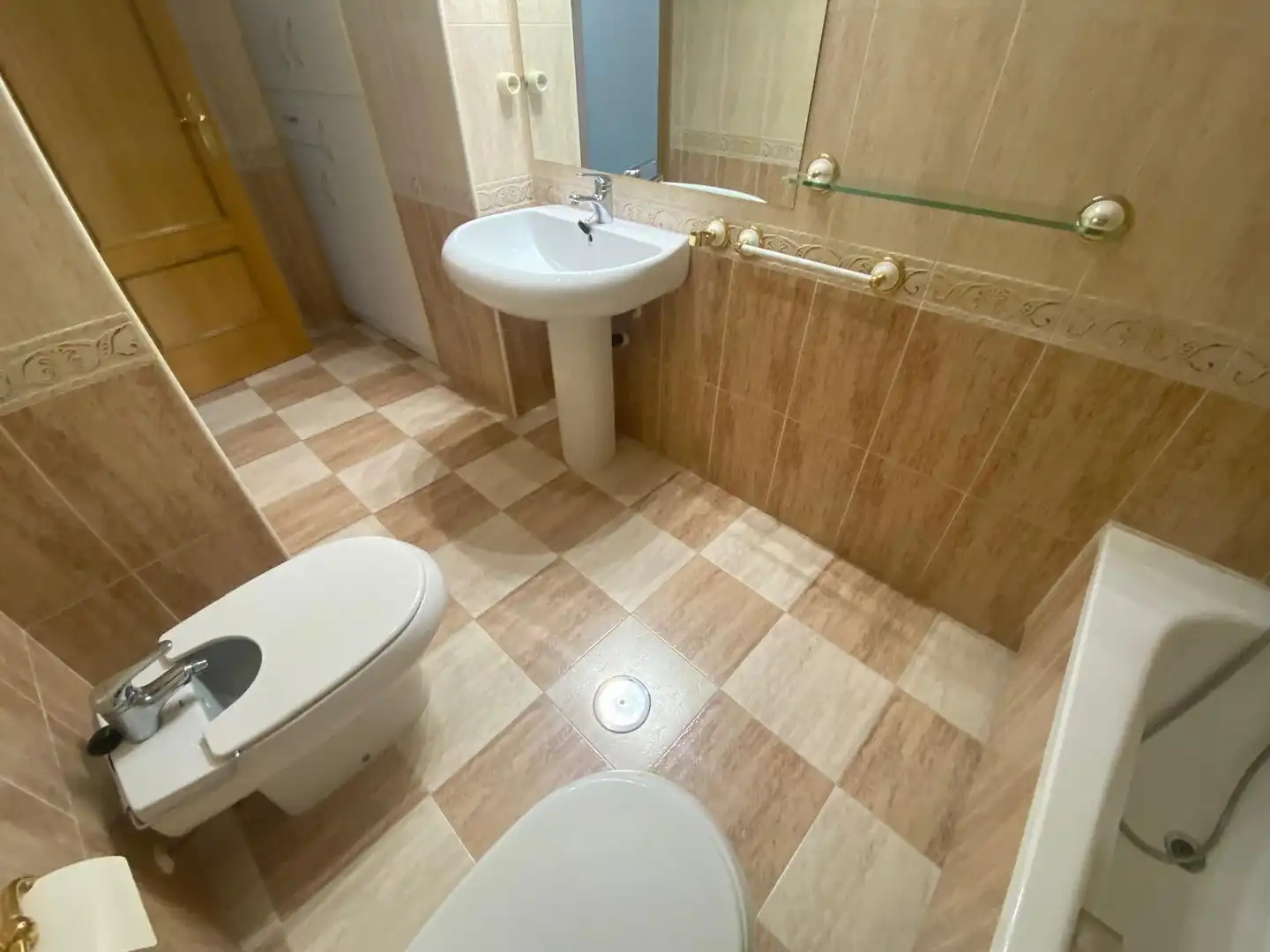 Bathroom of Flat for rent in Albacete  with Heating and Balcony
