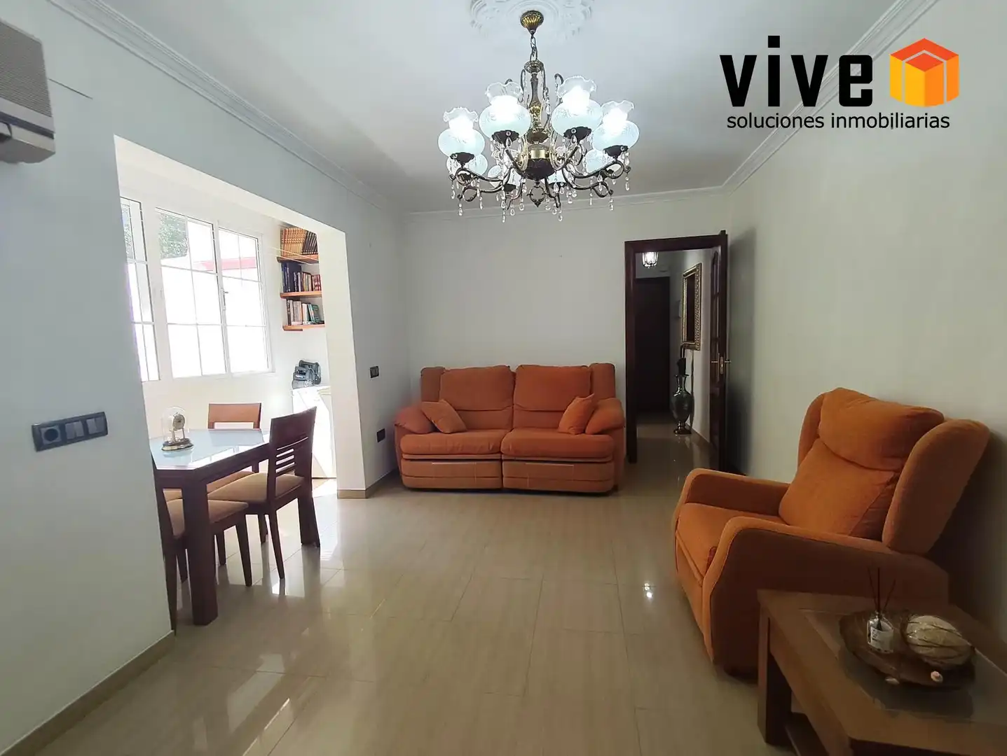 Living room of Flat for sale in Sevilla  with Air Conditioner