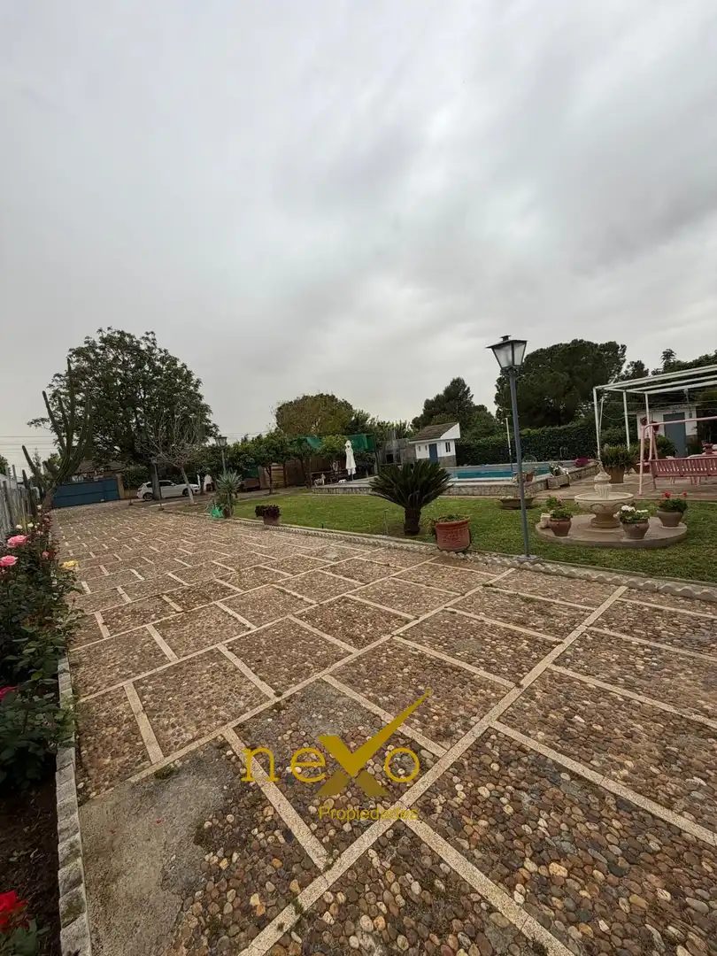 Jardín de Casa o chalet en venta en Carmona con Aire acondicionado, Jardín privado y Terraza
