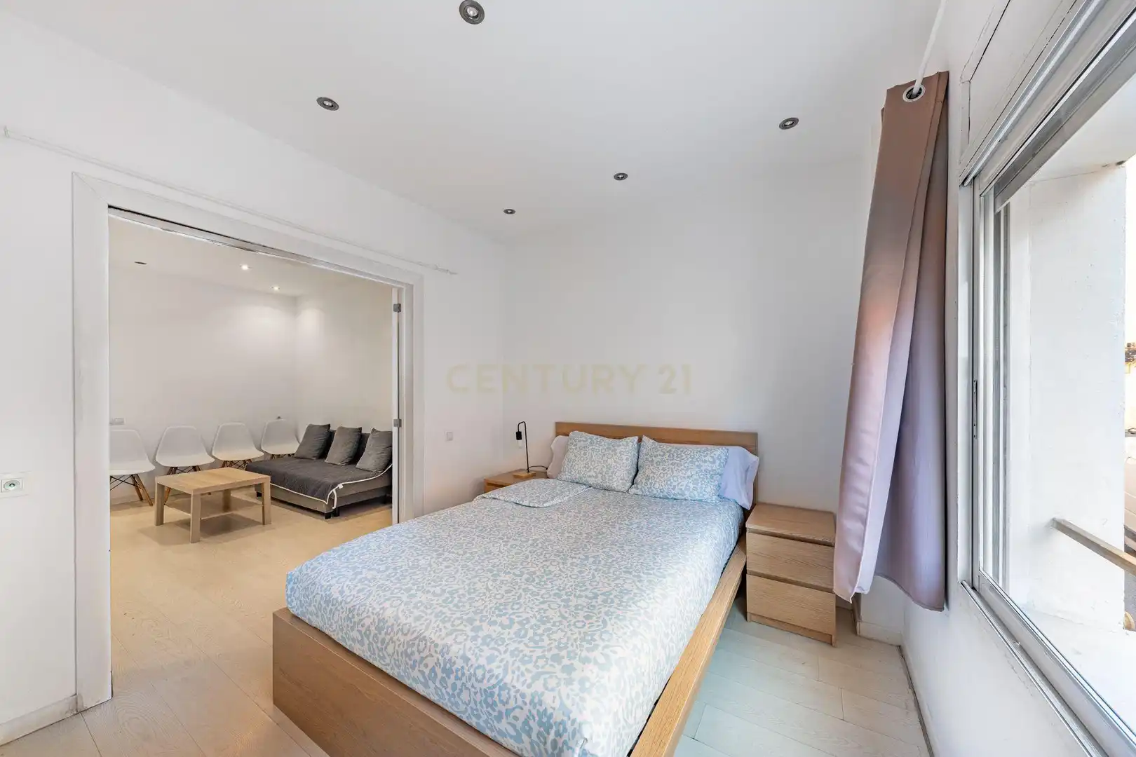 Bedroom of Flat for sale in Santa Coloma de Gramenet  with Air Conditioner, Oven and Washing machine