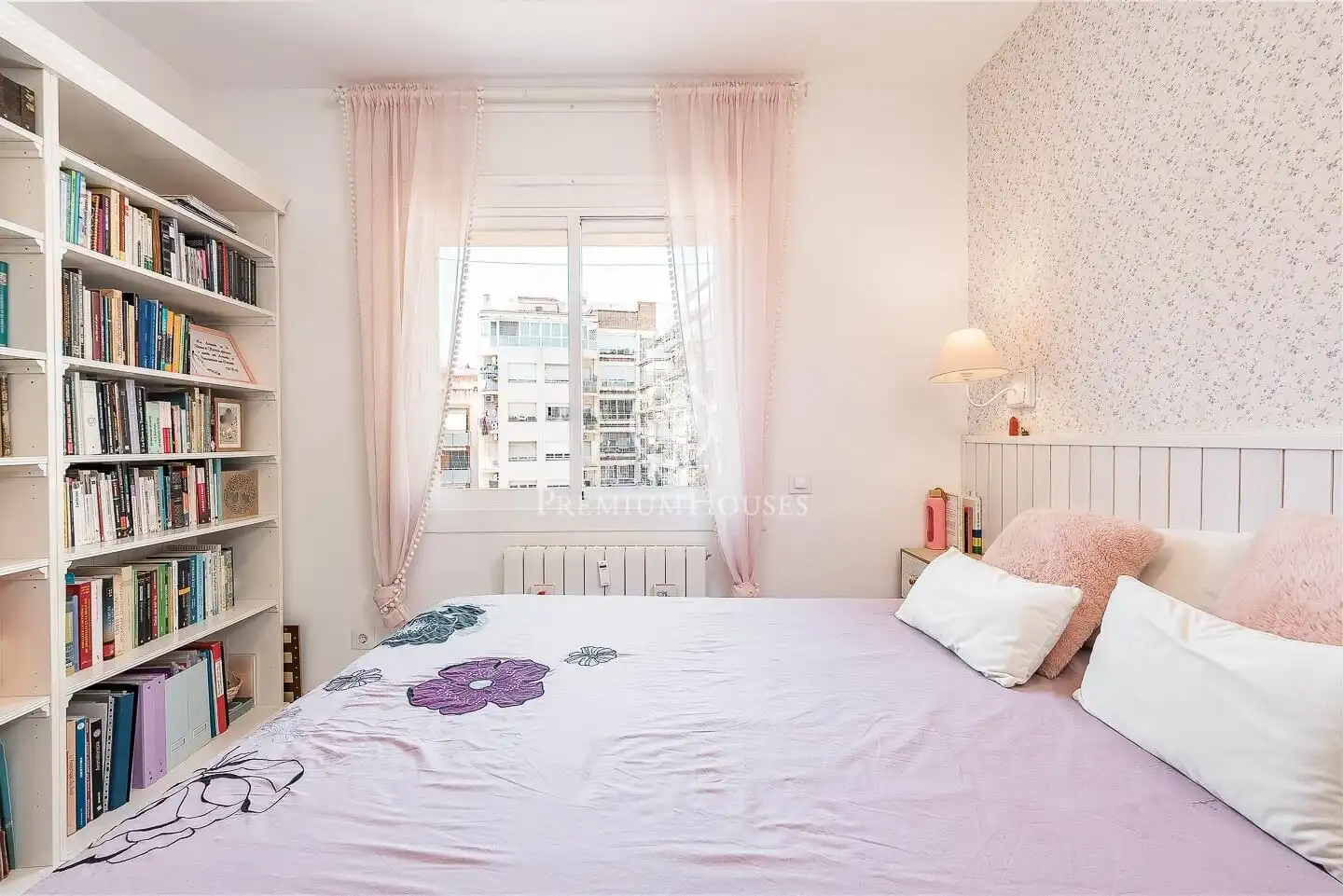 Schlafzimmer von Wohnungen zum Verkauf in Barcelona mit Klimaanlage, Heizung und Parkett