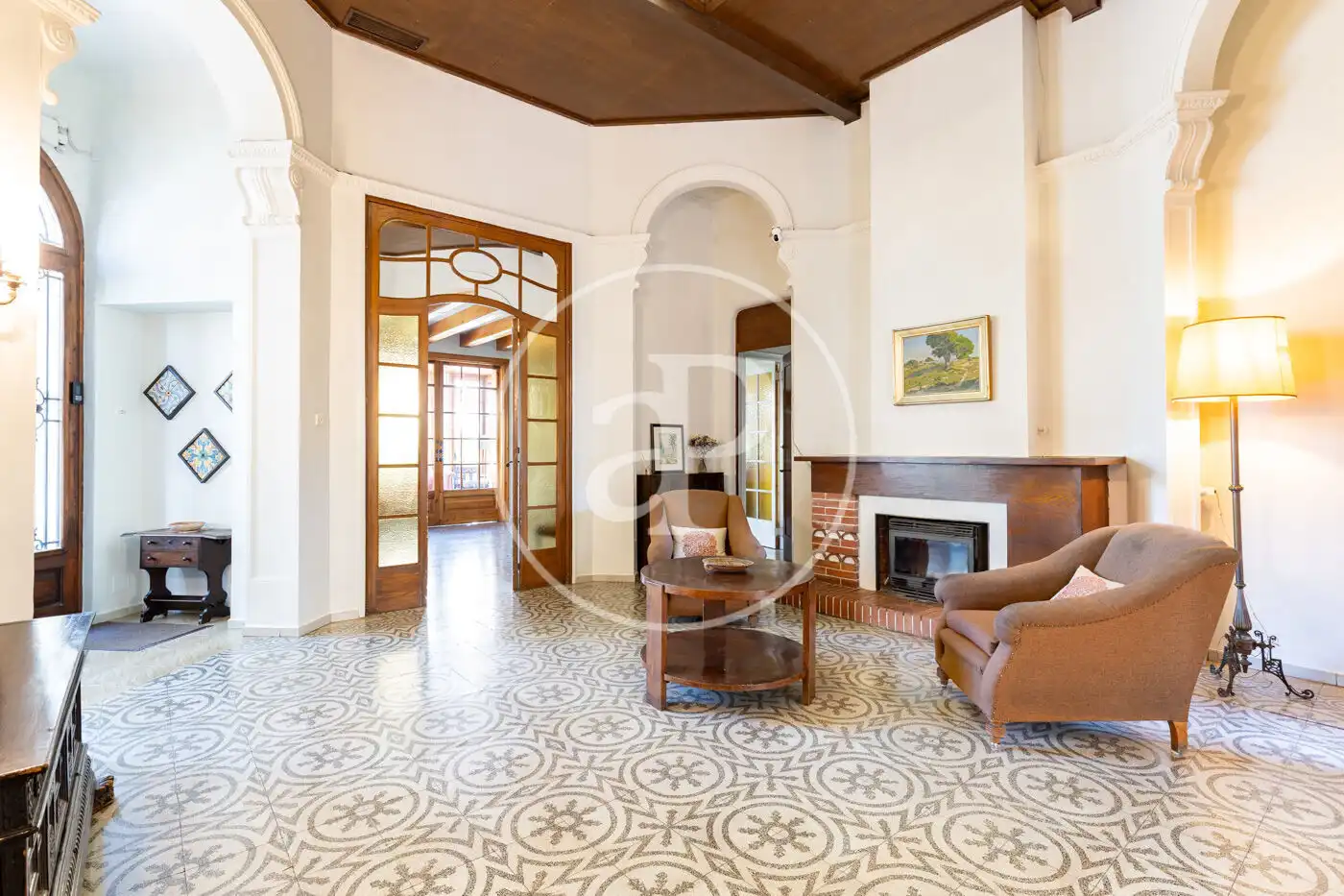 Houses for sale in Carrer d'Àngel Guimerà, L'Eixample