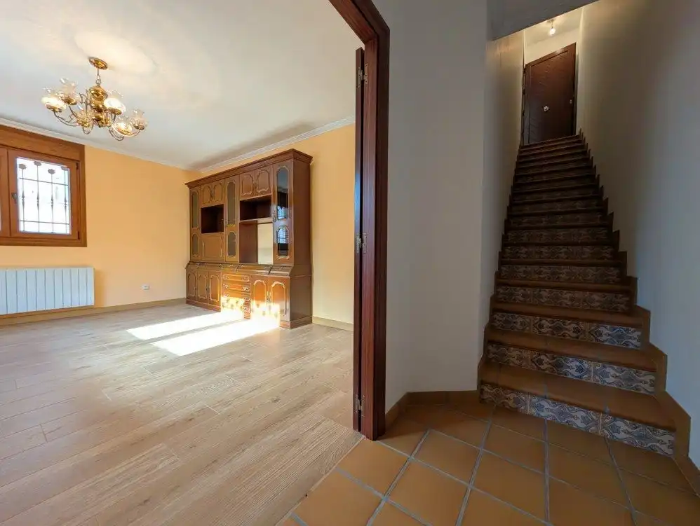 Detached homes for sale in El Burgo de Ebro  with Heating, Terrace and Storage room