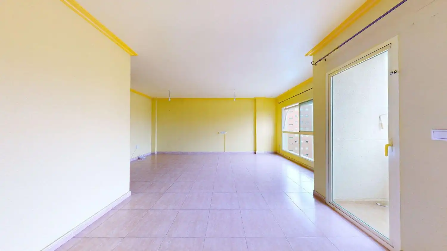 Piso en venta en Alicante / Alacant con Aire acondicionado, Calefacción y Trastero