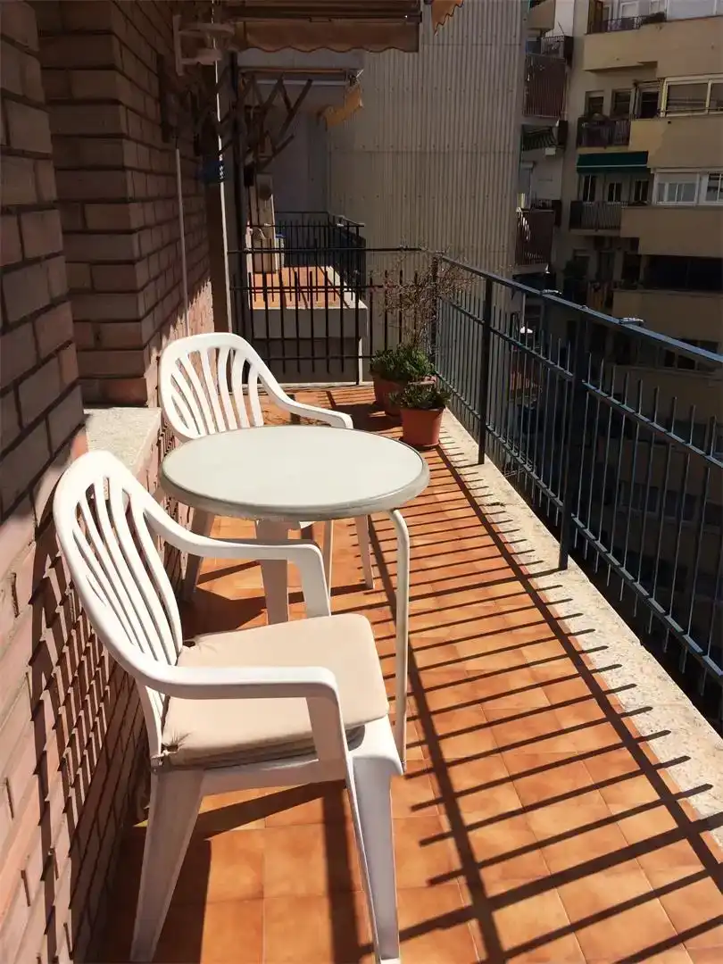 Terraza de Ático para compartir en Barcelona con Aire acondicionado, Amueblado y Horno
