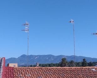 Vista exterior de Pis de lloguer en L'Olleria amb Terrassa i Balcó