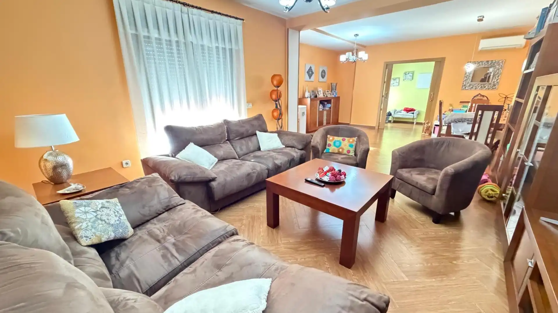 Sala de estar de Piso en venta en Camarena con Aire acondicionado, Calefacción y Terraza