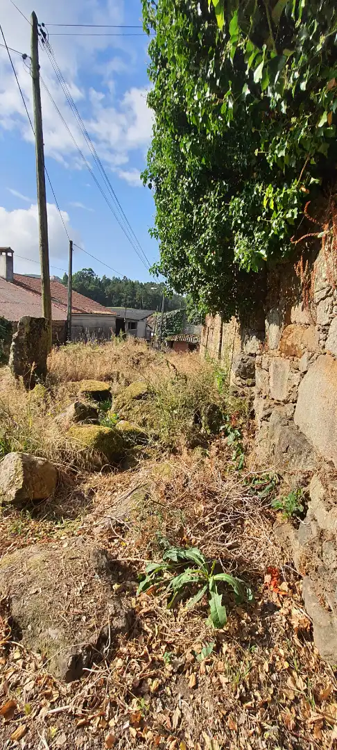 Country house zum Verkauf in Val do Dubra