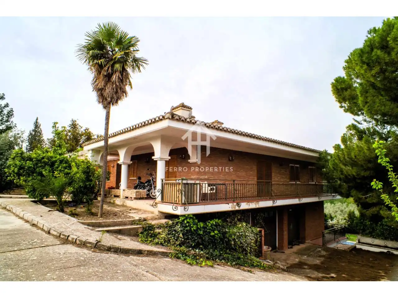 Vista exterior de Finca rústica en venda en Loja amb Aire condicionat, Calefacció i Jardí privat