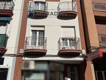 Casa a schiera con balcone in vendita a Don Benito