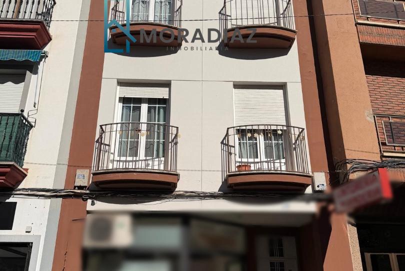 Photo 1 of Single-family semi-detached for sale in Don Benito, Badajoz